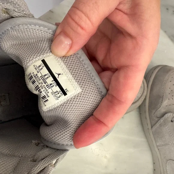 Nike Men's Air Jordan Light Gray Sneakers - Picture 5 of 5